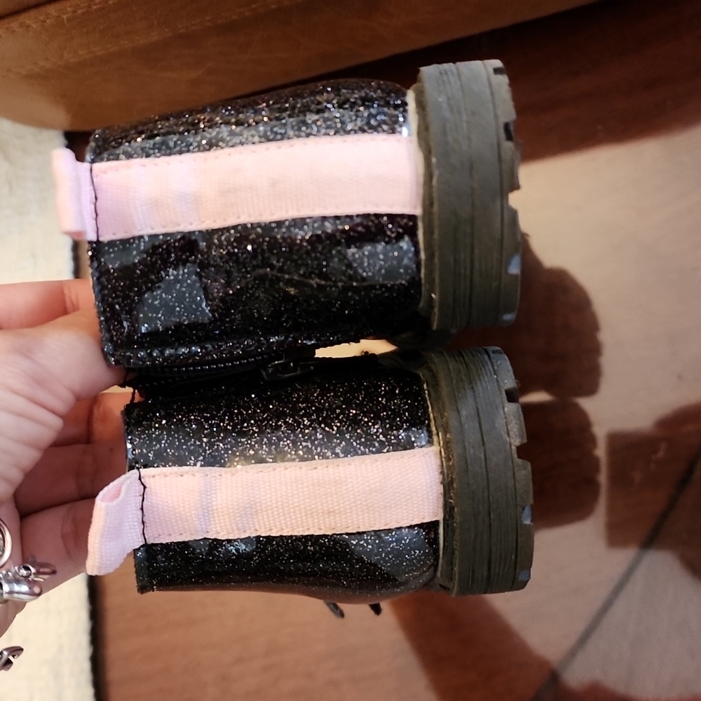 Booties - Picture 2 of 5